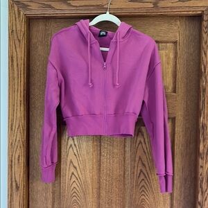 PacSun Cropped Hoodie